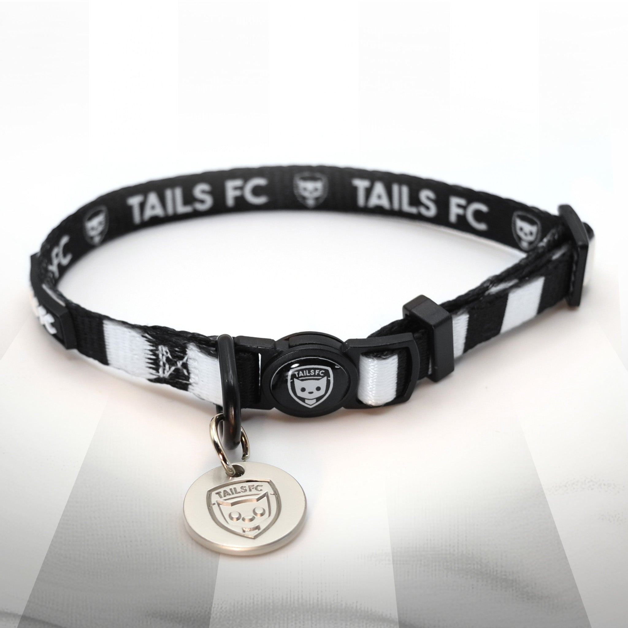 Fulham Cat Collar - Black & White Stripe Football Pet Collar