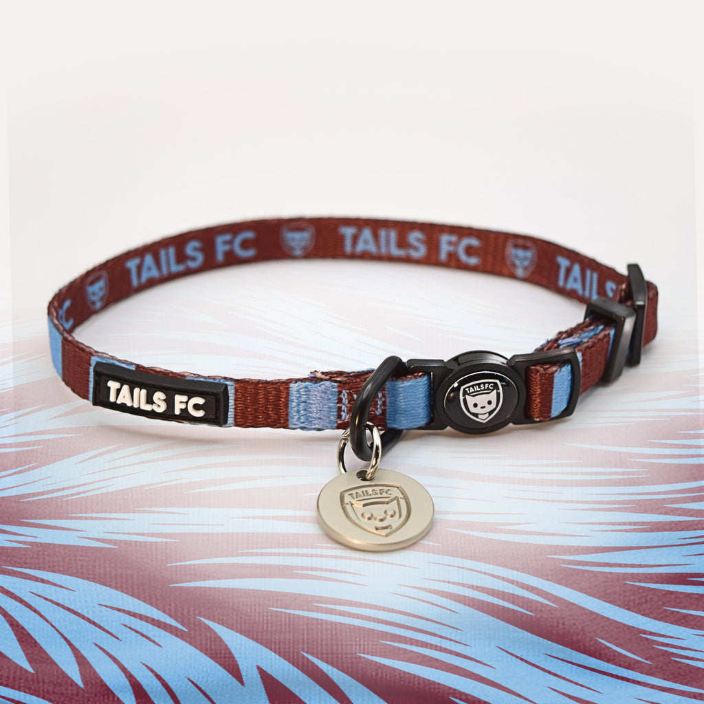 Burnley claret and blue striped cat collar.