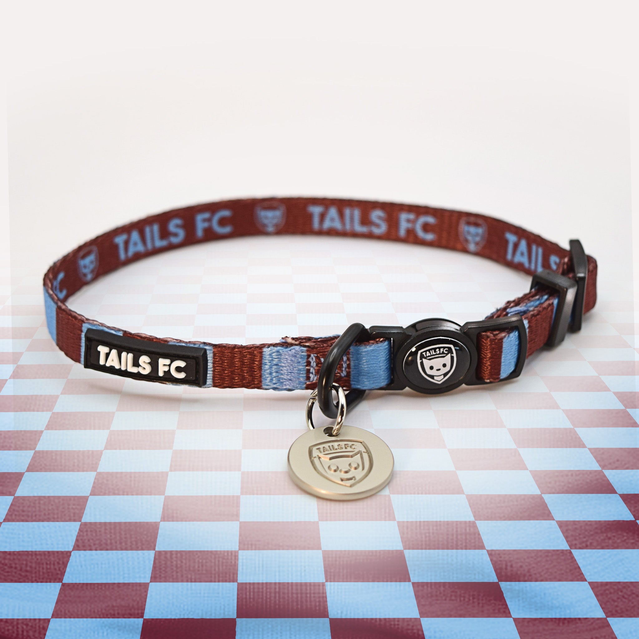 West Ham claret and blue striped cat collar.