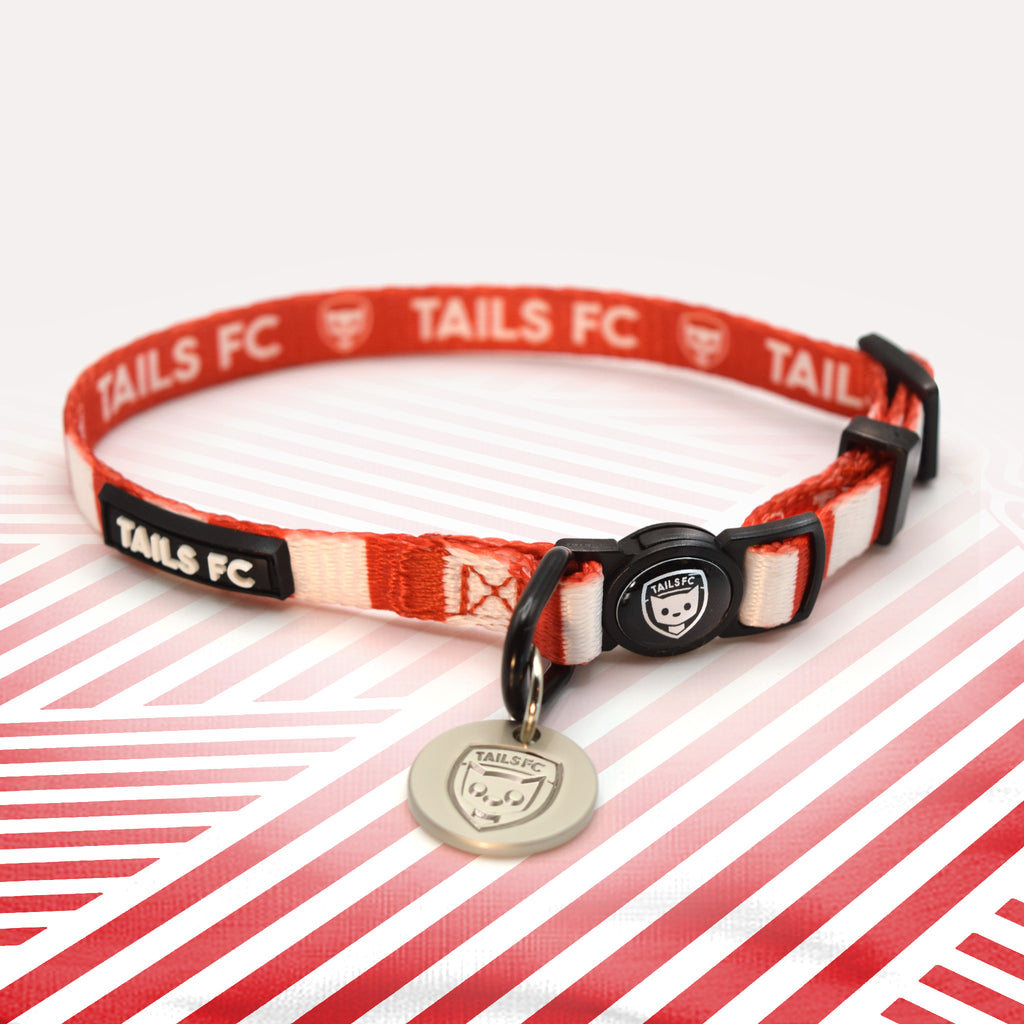 Sunderland red and white striped cat collar.