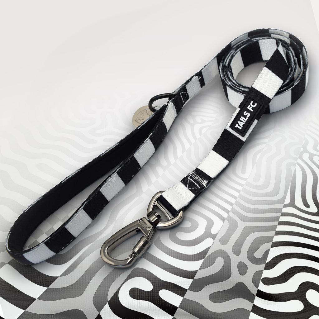 St Mirren Black and white stripe dog lead with 'TAILS FC' logo