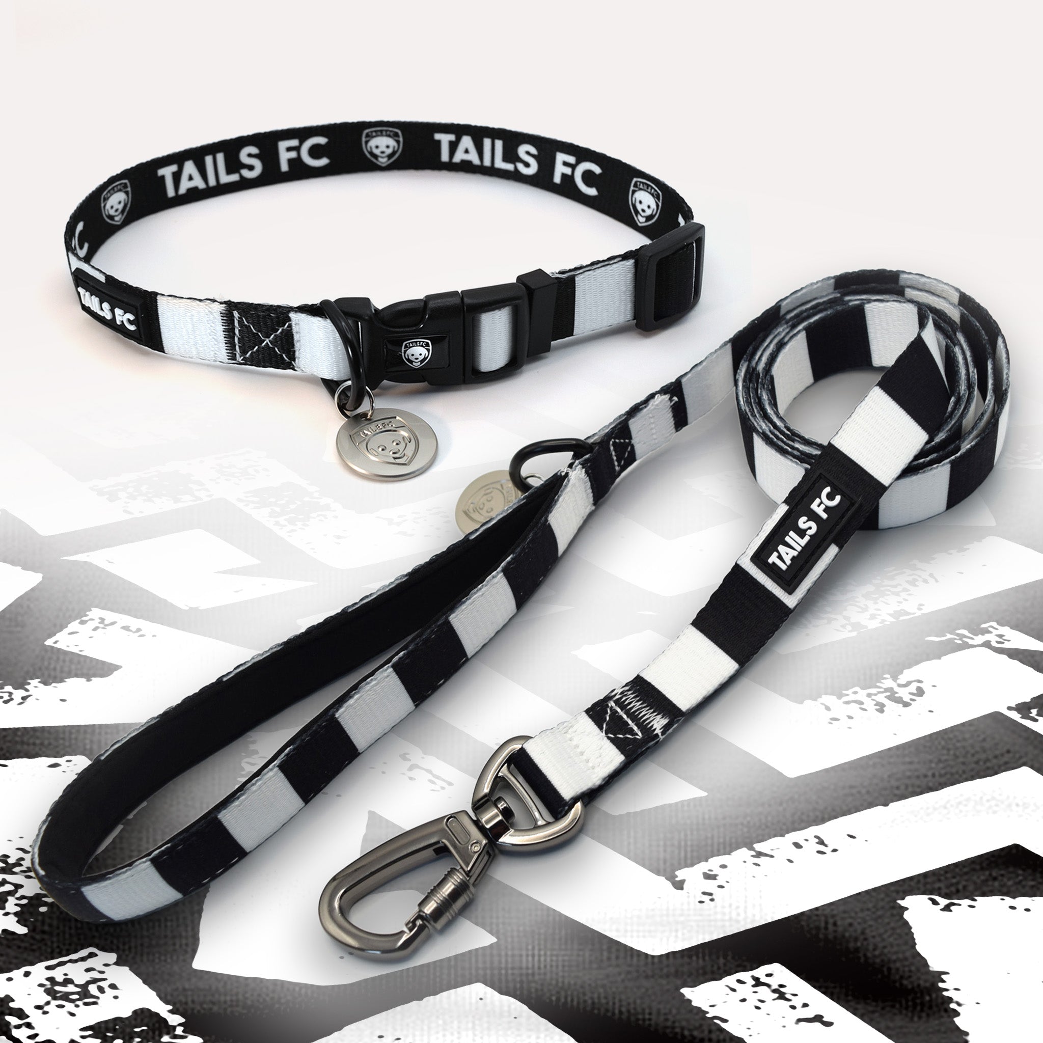 Newcastle black and white dog collar and leash.