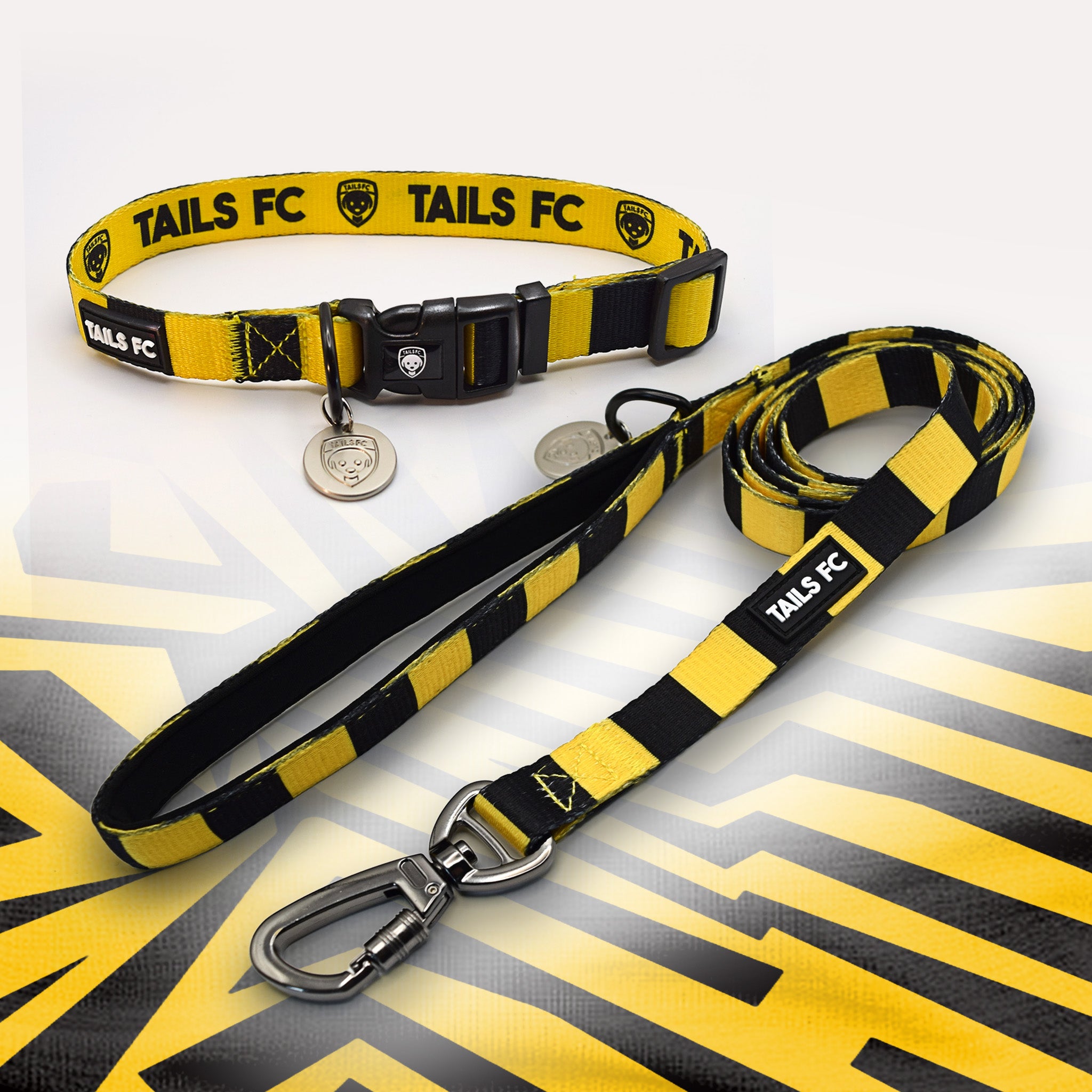 Hull dog collar and  lead set in Yellow and Black Stripes.