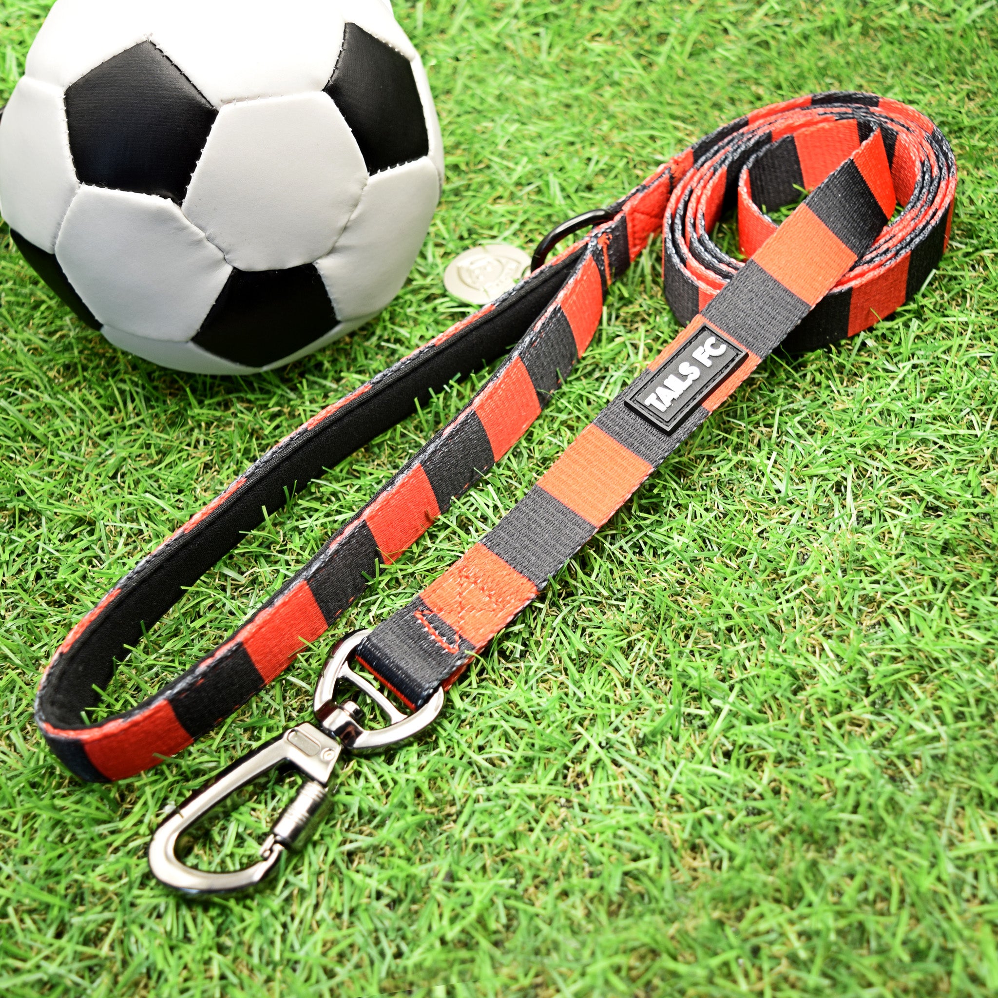 Bournemouth Pet Lead - Red & Black Stripe Football Pet Lead