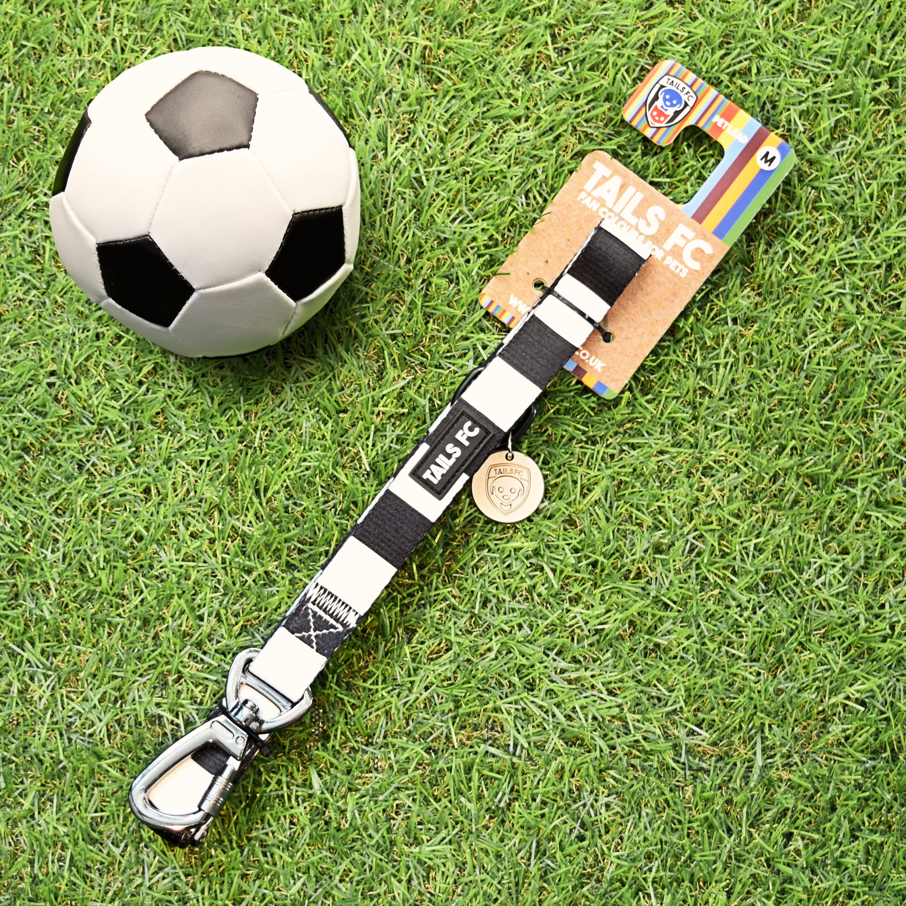 Juventus Pet Lead - White & Black Stripe Football Pet Lead