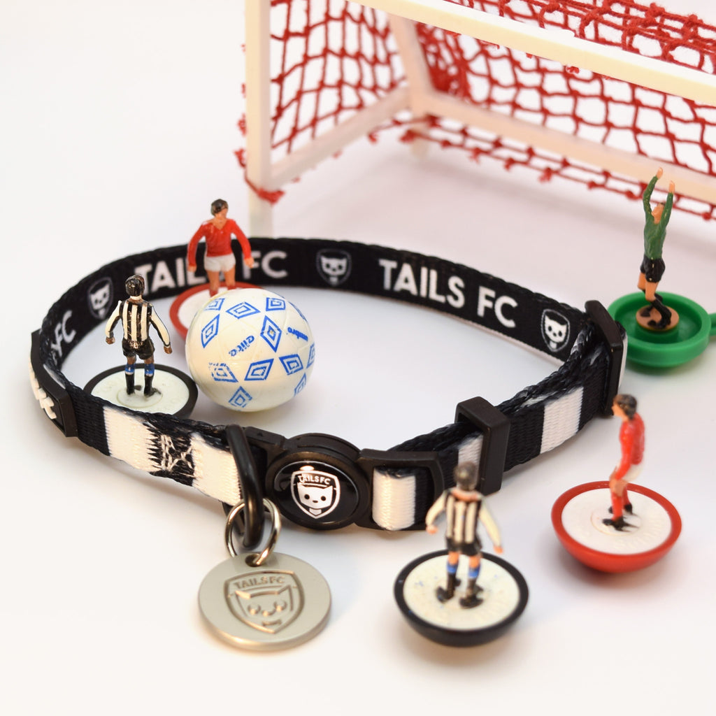 Newcastle Cat Collar – Black & White Stripe Football Pet Collar